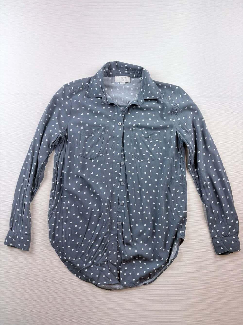 LOFT Button Down Shirt Size XXSP Gray White Polka Dot Long Sleeve